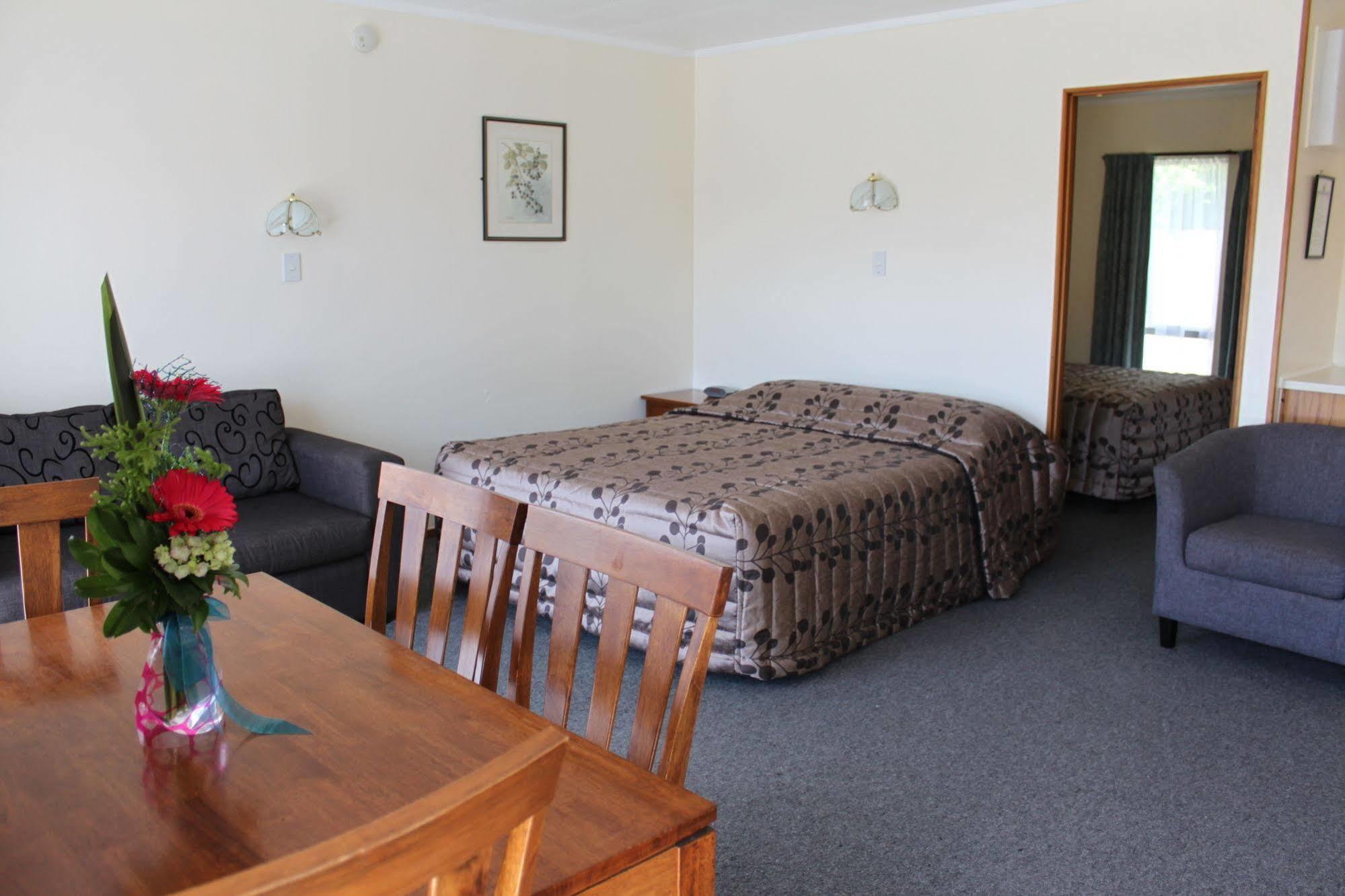 Cherry Court Motor Lodge Whangarei Exterior foto